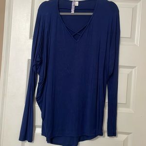 Francesca’s Blue Long sleeve top, Medium